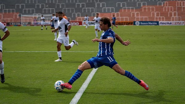 Estrategias innovadoras para superar retos económicos y lograr un crecimiento sostenible